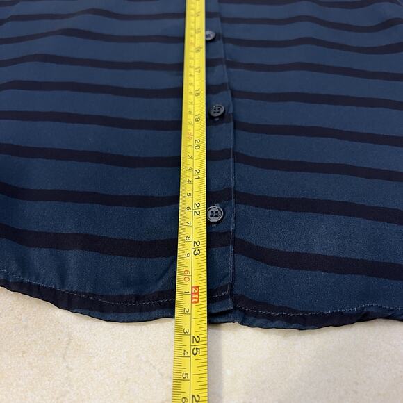 Majestic Filatures Women’s Deluxe Teeshirt Long Sleeve Button-Down Navy Size 5 - Picture 5 of 6